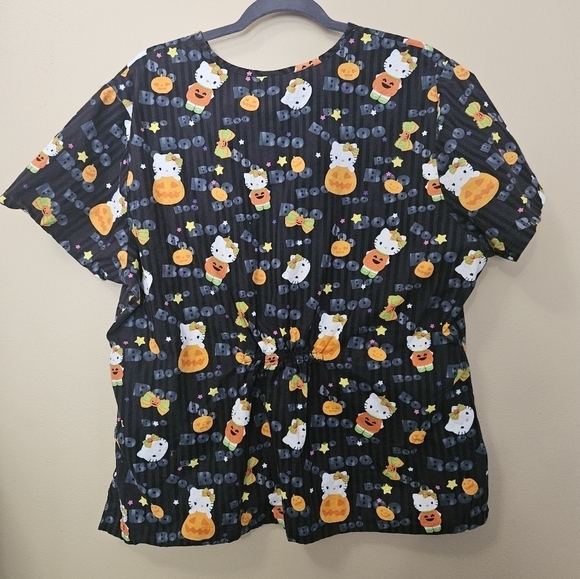 Hello Kitty Halloween Pumpkin Women's Size XL Scrub Top 100% Cotton - Picture 2 of 3